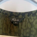Rails  Jasmine Dress Olive Batik Cheetah Print Smocked Waist Tiered Ruffle Photo 2