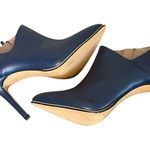 BCBGeneration Women's Hadix Bootie Navy Blue Gold Chain Detail Size 6.5 Siren Photo 2