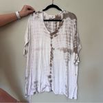 Nytt  V-Neck Top Photo 3