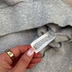 Universal Threads Universal Thread Heather Gray V Neck Long Sleeve Cozy Oversized Sweatshirt Small Photo 8