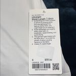 Lululemon  Ultralight Waist Length T Shirt Size 6 White Photo 2