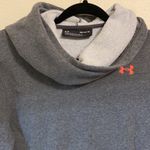 Under Armour  Gray Sweatershirt Size Medium Photo 1