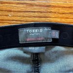 Torrid Bombshell Skinny Jeans Button Fly 22R Photo 3