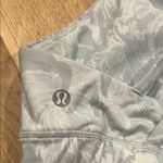 Lululemon ‎ Light Gray patterned long line  Sports Bra Photo 4