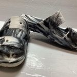 Crocs  unisex  slides sandals Photo 6