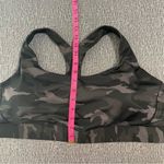 Athleta  Women’s Ultimate Printed Bra Photo 15