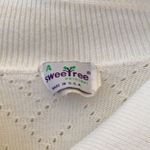 FINAL MARKDOWN short sleeved knit top medium White Photo 2