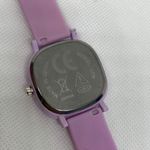 Women purple tone quartz analog watch 35mm square case silicone band running Photo 5