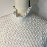 On 12th Women’s White Sweater Size L Size L Photo 2