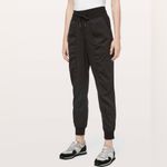 Lululemon  Dance Studio Jogger *29"
Black size 6 Photo 1