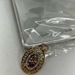 GETVELY Fashion Jewelry Gold Oval THE VIRGIN MARY PENDANT 14K gold‎ plated. NEW Photo 3