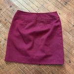 White House | Black Market black red office siren 00P pencil skirt Photo 2