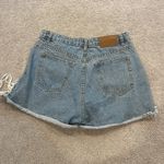 Missguided misguided medium wash ripped jean mom shorts size 6/8 Photo 1