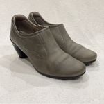 Ecco  Gray Leather Ankle Heel Bootie EU39 Photo 3