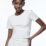 ZARA White Short Sleeve Crewneck Crop Top T-Shirt Size Medium Photo 0