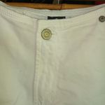 No Boundaries NoBo 7 28 Low Rise White Jean Shorts Photo 3