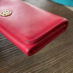 Tory Burch  International long wallet Photo 2