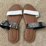 Time & Tru  Sandals Photo 0