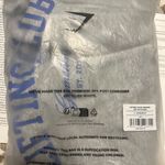 Gymshark NWT  cropped hoodie Photo 2