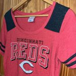 Genuine Merchandise Cincinnati Reds Baseball  T-shirt Photo 4