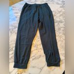 Quince NWOT Flowknit Mid-Rise Jogger Heather Green Sz L inseam 27.5” Sold Out Photo 7