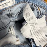Abercrombie & Fitch The 90s Straight Ultra High Rise Jeans Size 28 Photo 7