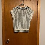 CAbi  Loose Cable Knit One Button Woman’s Sweater Size Medium Photo 4