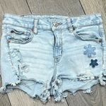 American Eagle High Rise Shortie Light Wash Patches Cut Off Beach Vacation 4 Photo 9