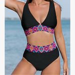 NWT Black and Multicolor Women's Swimwear Set Photo 11