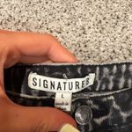 Boutique  Distressed Jean Shorts Photo 2