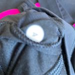 Lululemon ❤︎ Mesh Sports Bra Tank Top ❤︎ Black Silverescent Stripe ❤︎  Yoga Run Photo 12