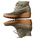 Sorel  Toronto Boots Green Suede Lace Up Wedge Ankle Booties Waterproof Women 8.5 Photo 2