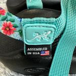 Chacos Chaco Blue Floral Hiking Sandals Women's 9** Strappy Comfort Photo 3