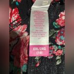 No Boundaries  Black Floral Skort Photo 10