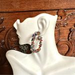 Silver tone beaded wrap post earrings Photo 5