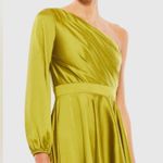 Mac Duggal Green High Low One Shoulder Flowy Gown, Size 8, $258 Photo 3