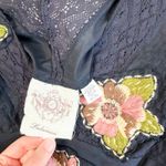 Lulumari ‎ | Vintage Y2K 100% Cotton Floral Embroidered Lace V Neck Tie Top Black Photo 4