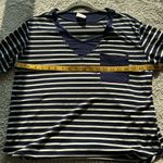 Hailey & Co. Women's S Long Sleeve V Neck Pocket Tee Blue White Stripe Nautical Photo 9