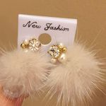 Real Mink fur pom pom earrings Photo 1