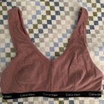 Calvin Klein Sports Bra Photo 0