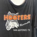 Hooters  Distressed Shirt Size XL Black Cut Neck Cracked Logo Own Texas Photo 3