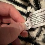 Ava & Viv Black & White Striped Soft Fuzzy Long Sleeve V Neck Sweater Sz 1X NEW Photo 7