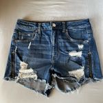 American Eagle distressed jean shorts. Photo 0