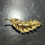 Vintage Signed 1961 Coro 3" Textured Large Gold Tone Leaf Brooch Pin Classic Photo 2