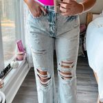 KanCan USA Boyfriend Jeans Light Wash Distressed Photo 2