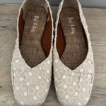 Korks‎ Shoes Womens 6M Cream White Floral Palmer Ballet Flat Cottagecore Neutral Size 6 Photo 0
