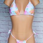 Pink & White, Multi Photo 0