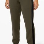 Lululemon  On the Fly Jogger Women's 6 Olive Black Velvet Trim Special Edition Photo 0