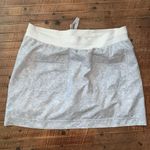 Athleta Chelsea printed cargo cream athletic Golfcore 14 skort Photo 2