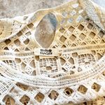 Holly Bracken crochet knit scoop neck cream short sleeve blouse top Photo 3